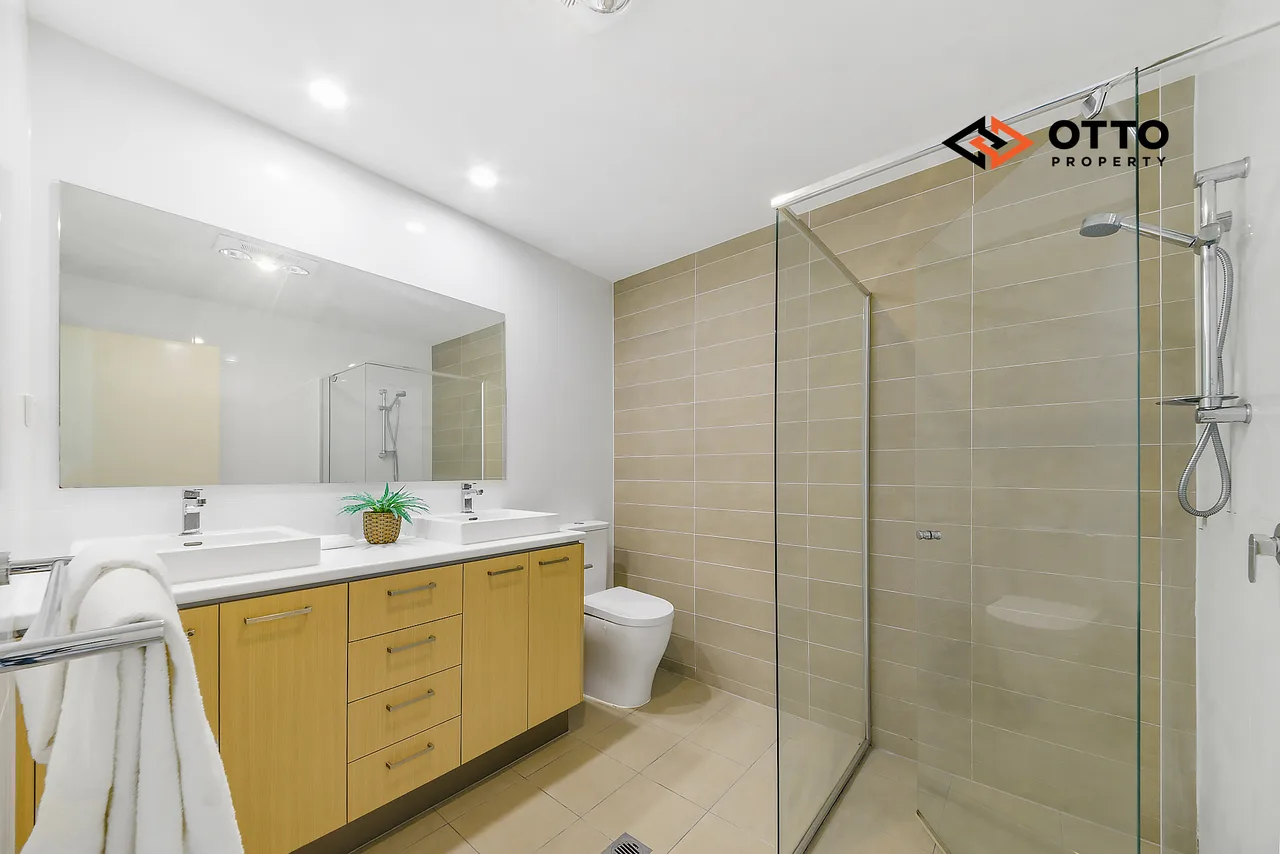 8 Carriage Street Austral NSW 2179 — photo 11