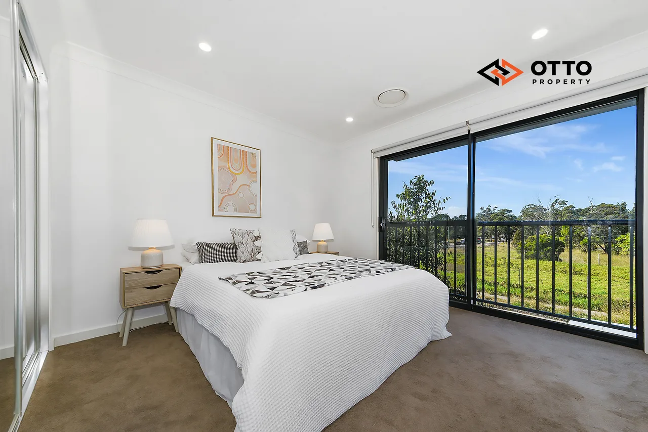 8 Carriage Street Austral NSW 2179 — photo 10