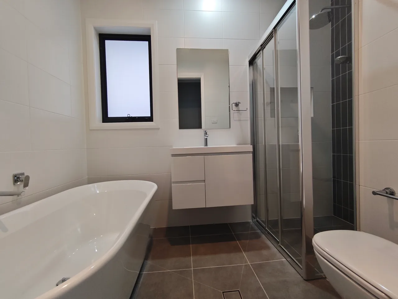 122 Fourth Avenue Austral NSW 2179 — photo 5