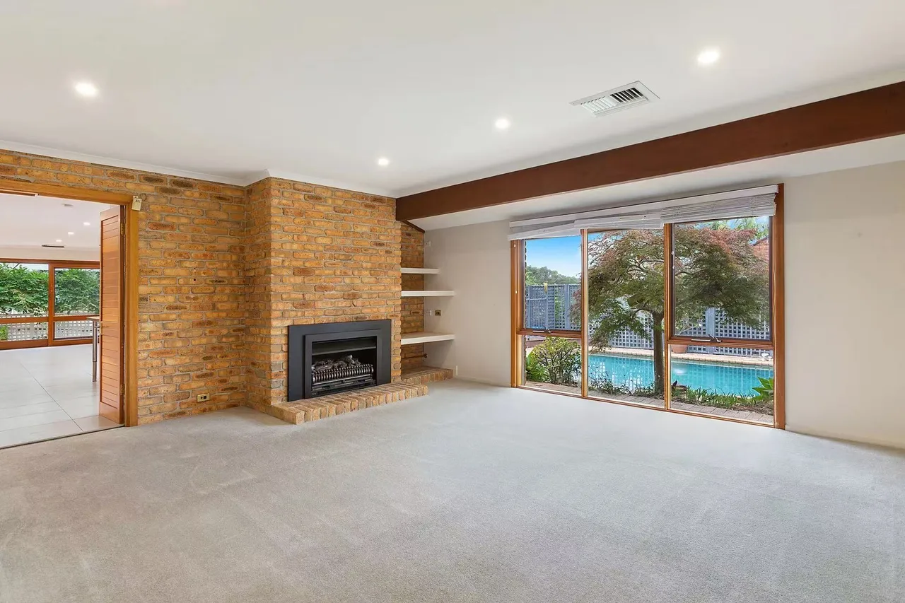 52 Dalton Road St Ives Chase NSW 2075 — photo 4
